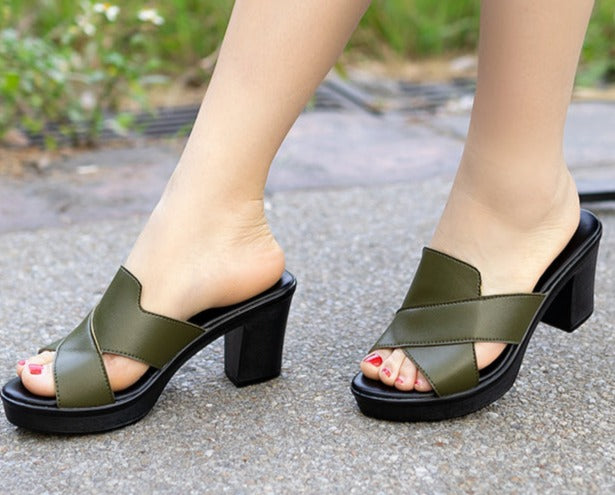 WOLF Hochhackige Sandalen