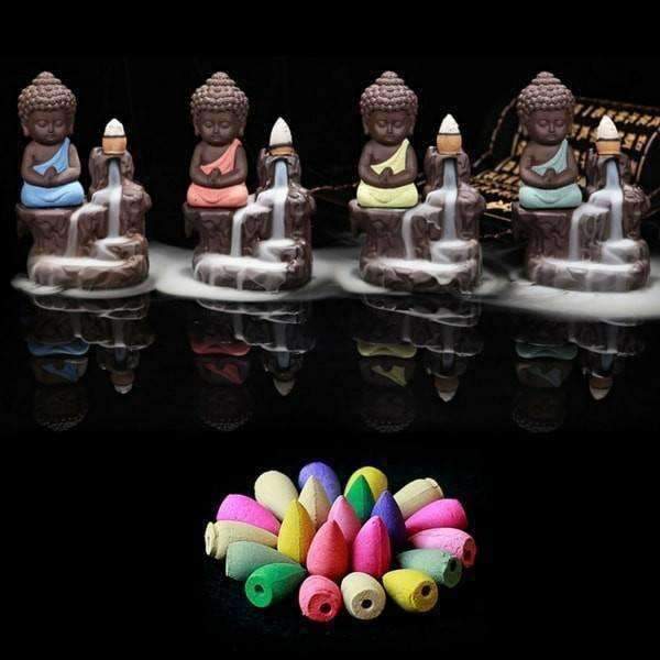 Buddha Statue + 20 Stück Räucherkegel