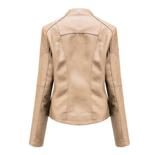 Lade das Bild in den Galerie-Viewer, Lana - Stylishe &amp; Zeitlose Damen Lederjacke
