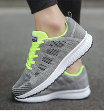 Lade das Bild in den Galerie-Viewer, Bequeme Damen-Freizeitschuhe – Orthopädische Sneaker für Alltag &amp; Spaziergang – Ergonomisch, Atmungsaktiv, Leicht, Rutschfest
