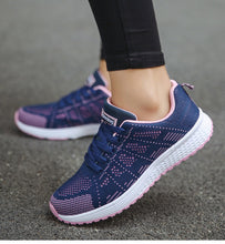 Lade das Bild in den Galerie-Viewer, Bequeme Damen-Freizeitschuhe – Orthopädische Sneaker für Alltag &amp; Spaziergang – Ergonomisch, Atmungsaktiv, Leicht, Rutschfest
