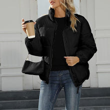 Lade das Bild in den Galerie-Viewer, Super Kuschelige &amp; Gefütterte Damen Winterjacke
