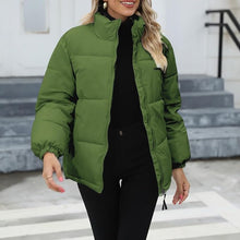 Lade das Bild in den Galerie-Viewer, Super Kuschelige &amp; Gefütterte Damen Winterjacke
