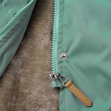 Lade das Bild in den Galerie-Viewer, Kuschelige &amp; Wetterfeste Damen Parkajacke

