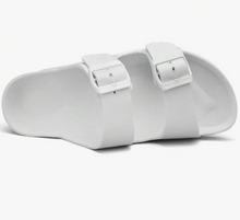 Lade das Bild in den Galerie-Viewer, Birken Slip on Sandalen | Ergonomische Camping/Outdoor-Sandalen für Herren
