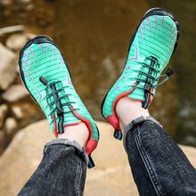 Lade das Bild in den Galerie-Viewer, ProStride™ griffige Barfußschuhe
