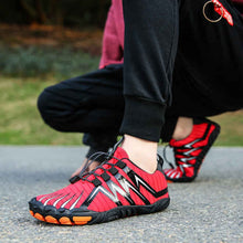Lade das Bild in den Galerie-Viewer, ProStride™ griffige Barfußschuhe
