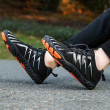 Lade das Bild in den Galerie-Viewer, ProStride™ griffige Barfußschuhe
