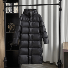 Lade das Bild in den Galerie-Viewer, Warme, Wasserdichte Daunen-Winterjacke für Damen
