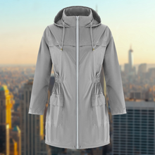 Lade das Bild in den Galerie-Viewer, Wasserdichte Damen Outdoor Regenjacke
