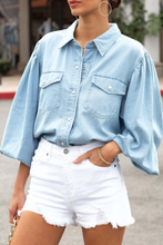 Lade das Bild in den Galerie-Viewer, Flory™ | Polobluse aus Denim mit Puffärmeln
