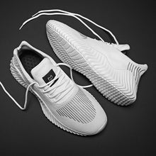 Lade das Bild in den Galerie-Viewer, High Class Fashion Sneaker
