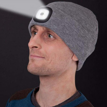 Lade das Bild in den Galerie-Viewer, Beanlight™ Mütze mit LED-Licht
