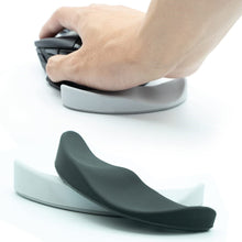 Lade das Bild in den Galerie-Viewer, ErgoBat™ Ergonomisches Mauspad
