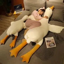 Lade das Bild in den Galerie-Viewer, PlushVibe Gänse-Kissen
