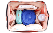 Lade das Bild in den Galerie-Viewer, baby wickelrucksack_lachs innen

