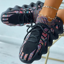 Lade das Bild in den Galerie-Viewer, Lydia - Atmungsaktive Mesh-Leichte Socken-Turnschuhe
