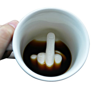 Middle Finger Mug | Bringe Deinen Freunden zum Lachen!