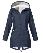 Lade das Bild in den Galerie-Viewer, Angelina - Fleece-Regenjacke
