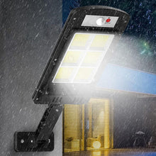 Lade das Bild in den Galerie-Viewer, 1+1 GRATIS! SunLiteBeam Solarbetriebene LED Lampe

