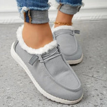 Lade das Bild in den Galerie-Viewer, Bequeme &amp; Einzigartige Slip-On Schuhe
