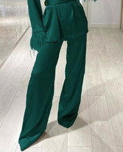 Lade das Bild in den Galerie-Viewer, Coss Satin Suit | Weicher eleganter Damenanzug
