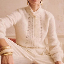 Lade das Bild in den Galerie-Viewer, WOLF Weicher Pullover
