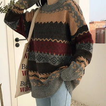 Lade das Bild in den Galerie-Viewer, WOLF Strickwaren Loser Pullover
