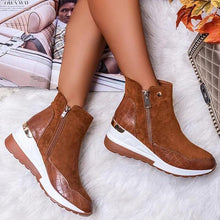 Lade das Bild in den Galerie-Viewer, Lara Stiefel - Sexy veganer Frauenschuh des Jahres
