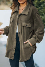 Lade das Bild in den Galerie-Viewer, WOLF Neue Strickjacke mit Revers und Fleece-Reißverschluss
