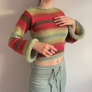 WOLF Gestreifter Cropped Pullover mit Kräuselung