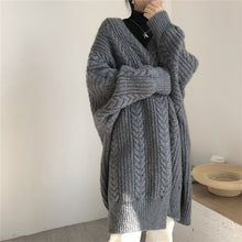 Lade das Bild in den Galerie-Viewer, Astrid™ - Kuschelig bequeme Strickjacke

