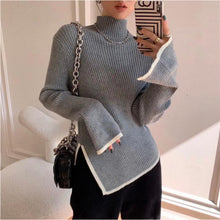 Lade das Bild in den Galerie-Viewer, WOLF Seitenschlitz Pullover
