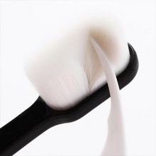 Lade das Bild in den Galerie-Viewer, BristileBrush™ - 1000-Borsten-Zahnbürste
