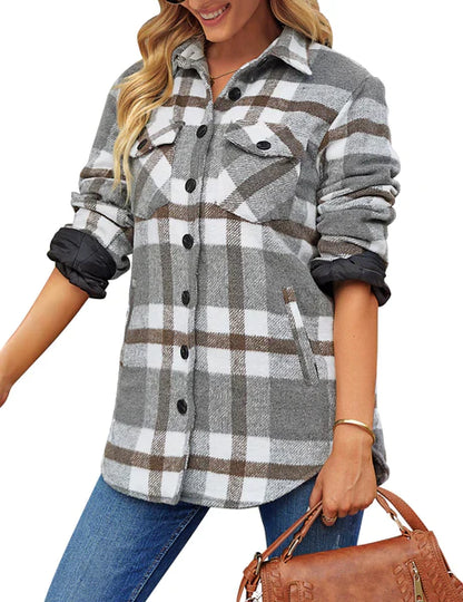 WOLF Langärmelige karierte Jacke