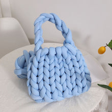 Lade das Bild in den Galerie-Viewer, ChunkyTasche™ - Luxuriöse Handgestrickte Handtasche
