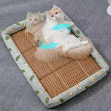 Lade das Bild in den Galerie-Viewer, KatzenSchlaf™ - Schenken Sie Ihrer Katze das ultimative Bett!
