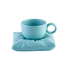 Lade das Bild in den Galerie-Viewer, MugPillow™ - Modernes Keramik-Kissen für Tassen
