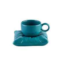 Lade das Bild in den Galerie-Viewer, MugPillow™ - Modernes Keramik-Kissen für Tassen
