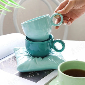 MugPillow™ - Modernes Keramik-Kissen für Tassen