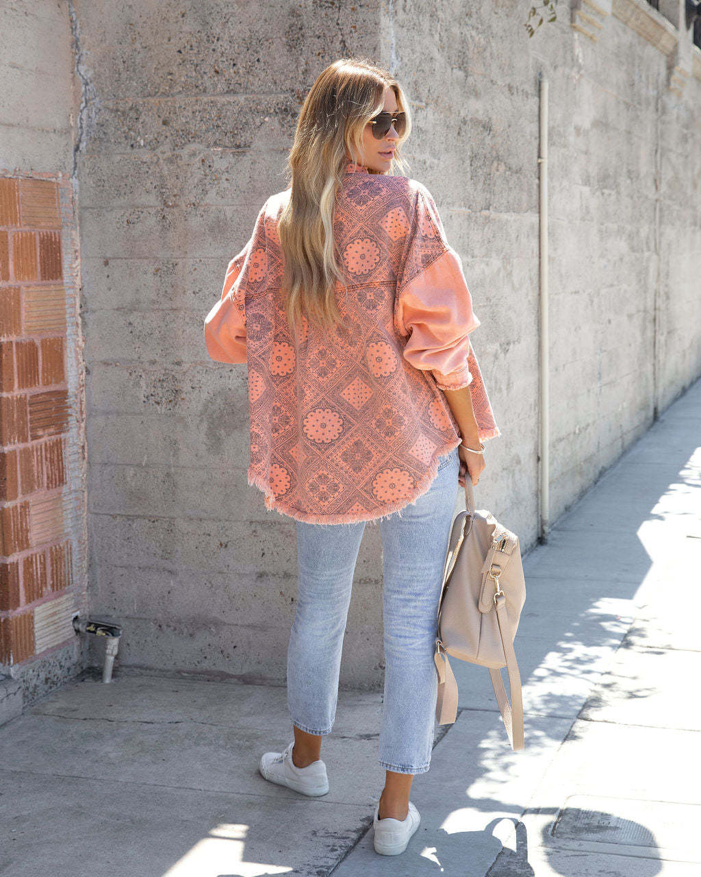 WOLF Bedruckte Damen Jeansjacke Mit Langen Armeln Taschenrevers Patchwork Lockerer Roher Kante