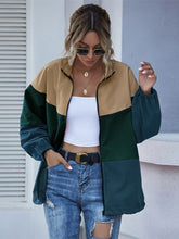 Lade das Bild in den Galerie-Viewer, WOLF Revers Patchwork Lose Jacke
