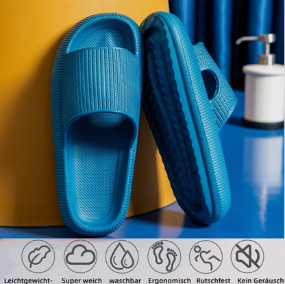 Sandalen_Hausschuhe_extraweich_-LaufenwieaufWolke7_blau_vorteile
