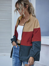 Lade das Bild in den Galerie-Viewer, WOLF Revers Patchwork Lose Jacke
