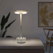 Lade das Bild in den Galerie-Viewer, TouchLamp™ - Moderne Tischleuchte
