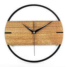 Lade das Bild in den Galerie-Viewer, Deluxe Holz Wanduhr

