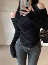 Lade das Bild in den Galerie-Viewer, WOLF Aus Schultern Schlank Pullover
