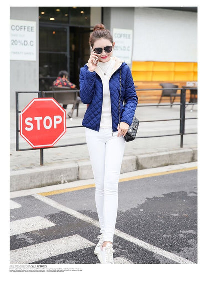 WOLF Jacke mit Kapuze