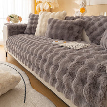Lade das Bild in den Galerie-Viewer, Aylanzo Sofa Cover | Erweck dein Sofa wieder zum Leben!
