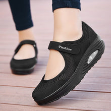 Lade das Bild in den Galerie-Viewer, BRASHEAR - Bequeme &amp; stylische Schuhe
